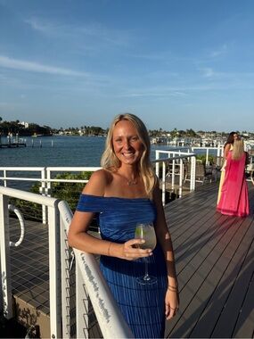 Meet your Posher, Jennifer
